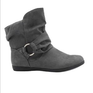 Rampage boots